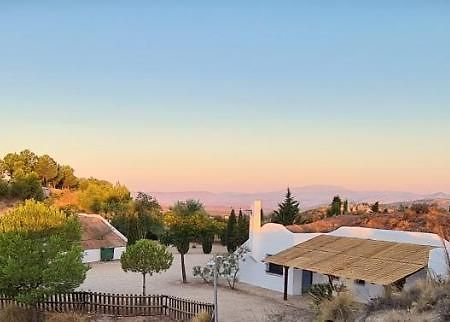 Apartamentos Rurales Mirador Del Negratin Cuevas del Campo Bagian luar foto
