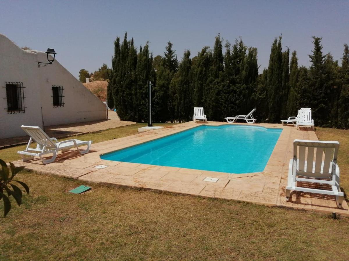 Apartamentos Rurales Mirador Del Negratin Cuevas del Campo Bagian luar foto